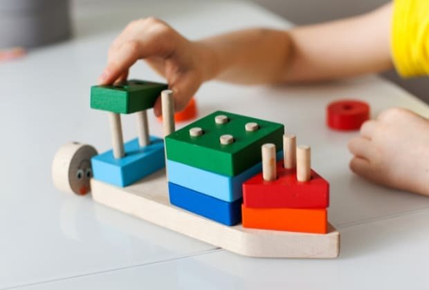Brinquedo educativo 1 ano madeira