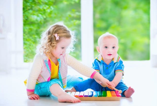 Brinquedo xilofone infantil